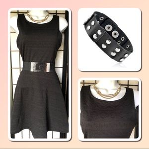 GUC SZ M Skater Dress